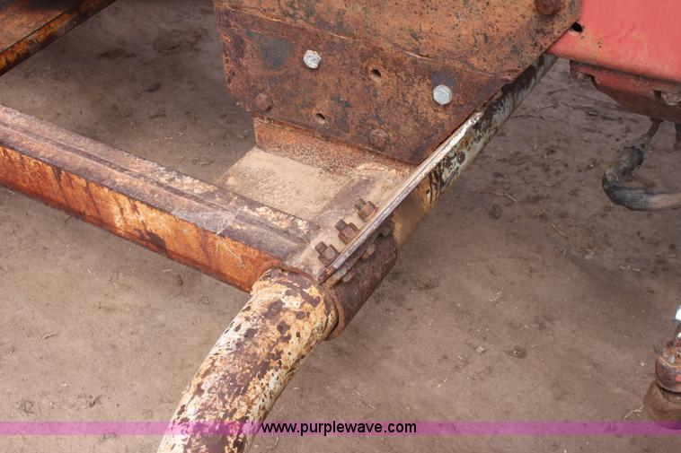 image for item F8711 International 966 tractor