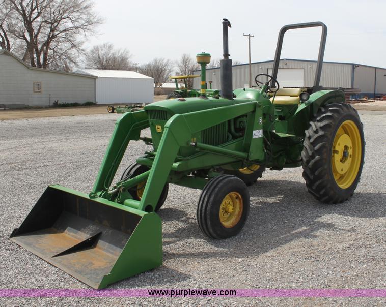 image for item F8719 1961 John Deere 3010 tractor