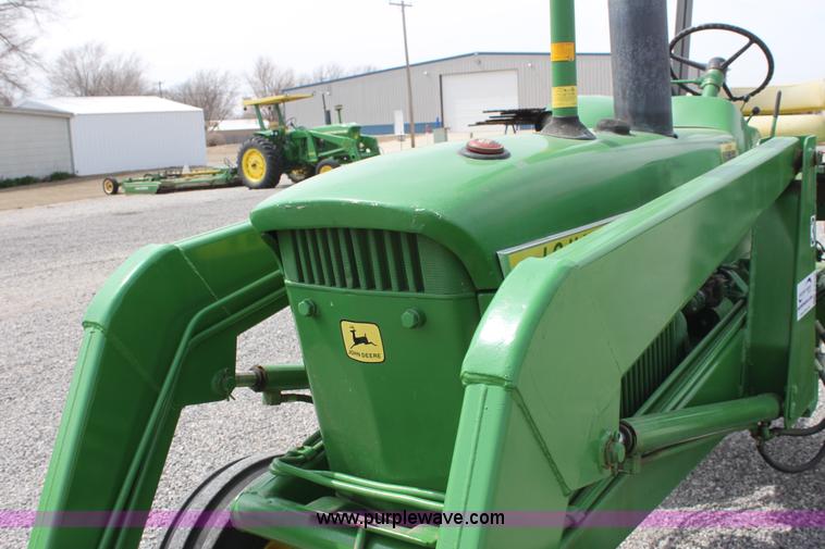 image for item F8719 1961 John Deere 3010 tractor