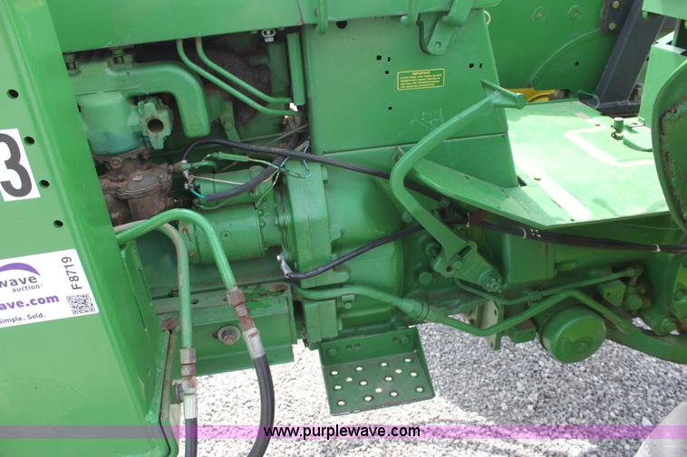 image for item F8719 1961 John Deere 3010 tractor