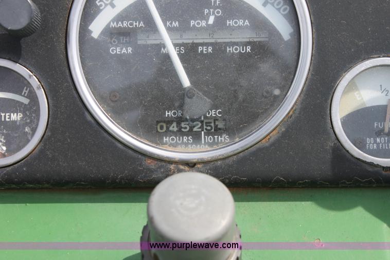 image for item F8719 1961 John Deere 3010 tractor