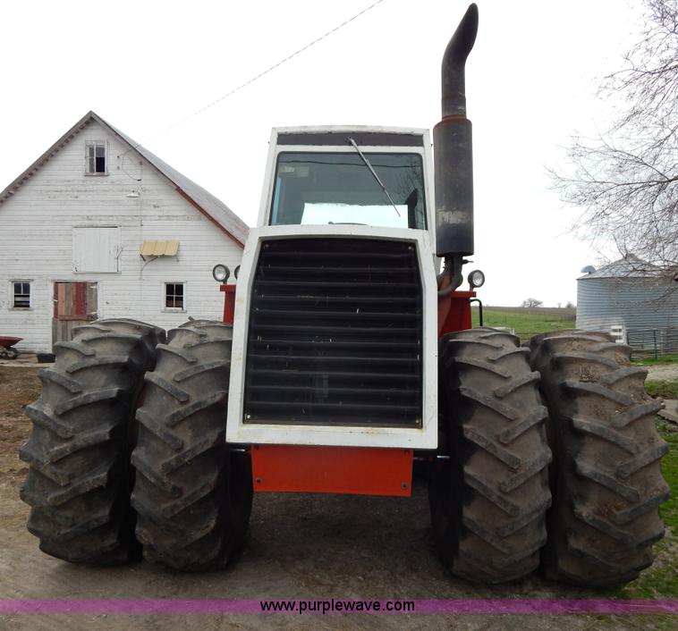 image for item G3079 1977 Case 2670 Traction King tractor