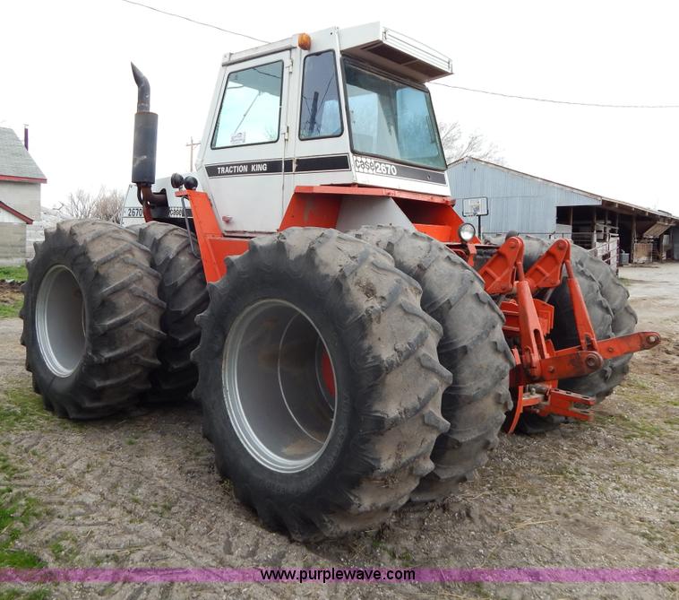 image for item G3079 1977 Case 2670 Traction King tractor
