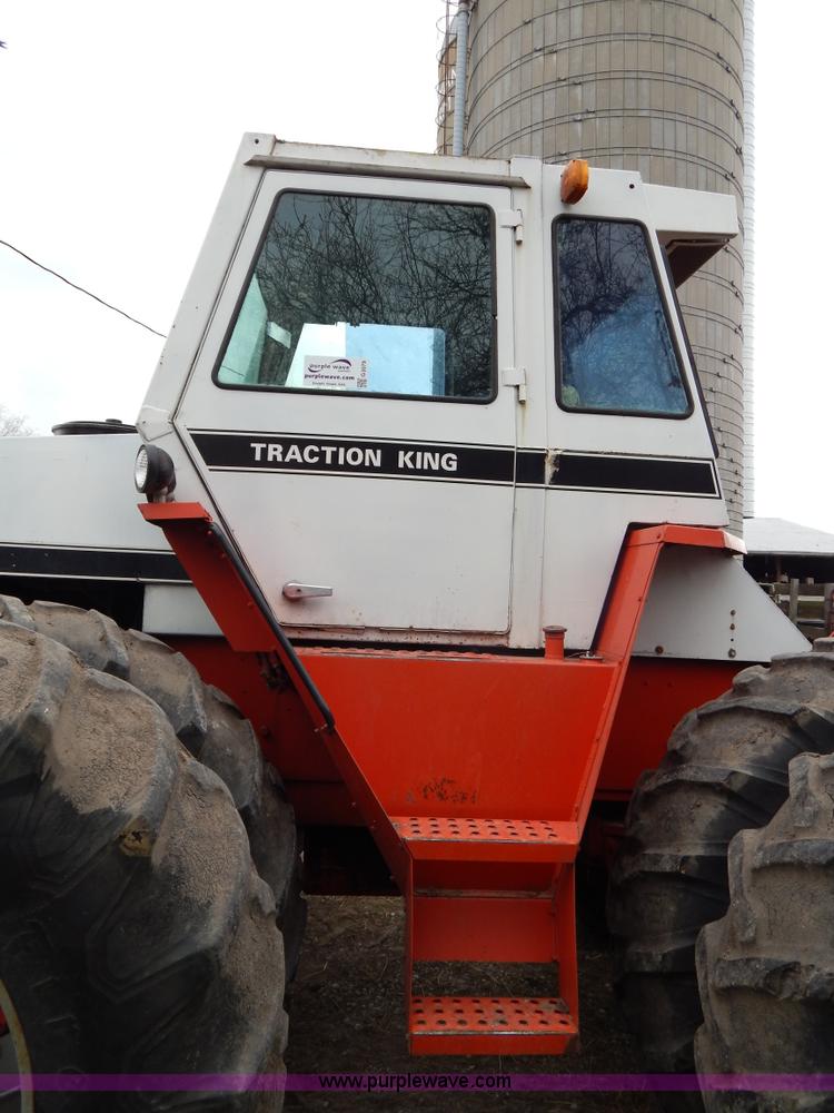 image for item G3079 1977 Case 2670 Traction King tractor