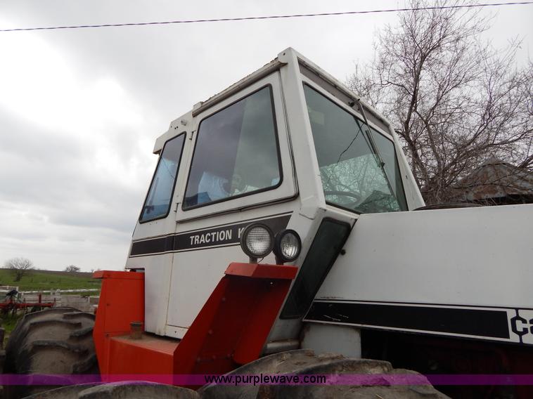 image for item G3079 1977 Case 2670 Traction King tractor