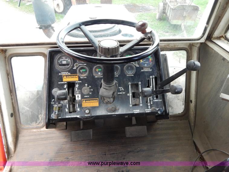 image for item G3079 1977 Case 2670 Traction King tractor