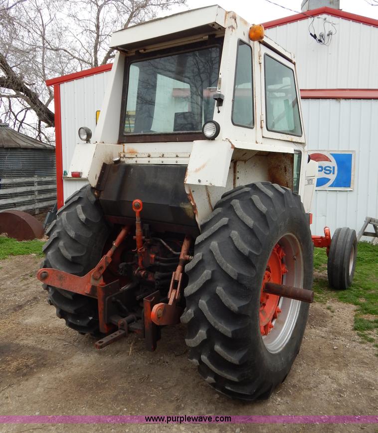 image for item G3080 1977 Case 1070 Agri King tractor