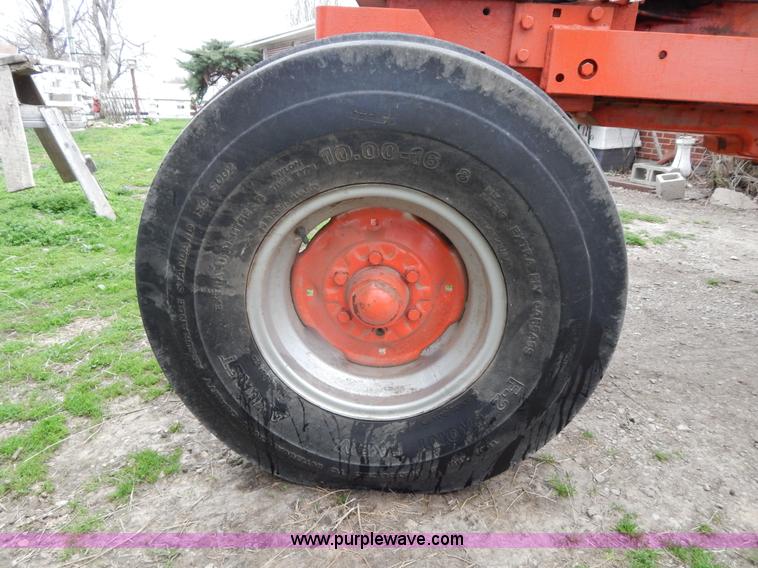 image for item G3080 1977 Case 1070 Agri King tractor