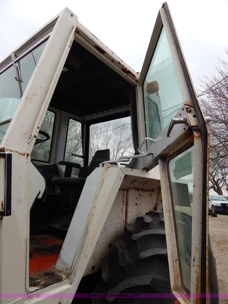 image for item G3080 1977 Case 1070 Agri King tractor