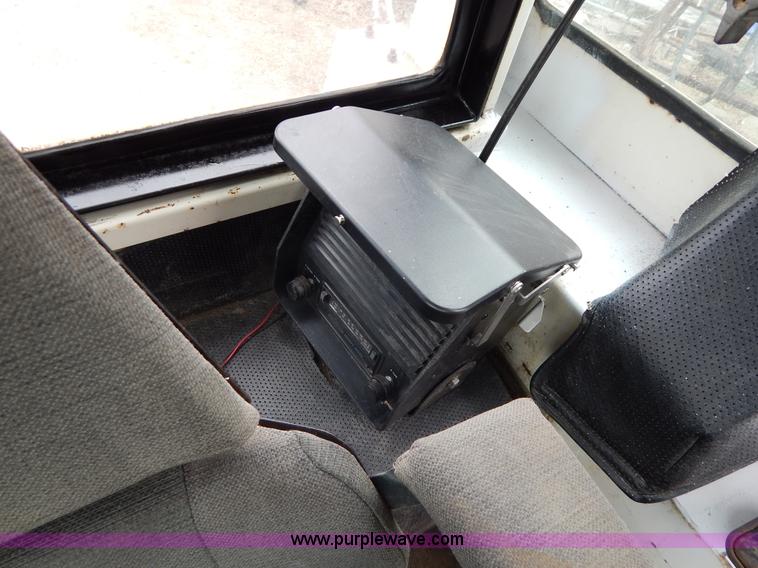 image for item G3080 1977 Case 1070 Agri King tractor