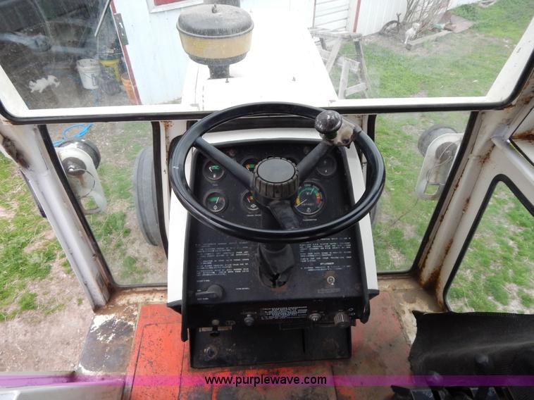 image for item G3080 1977 Case 1070 Agri King tractor