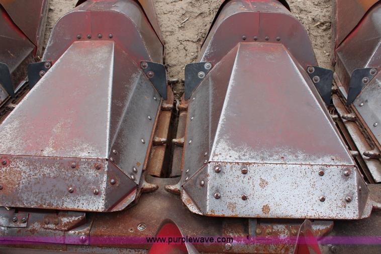 image for item G5258 Case IH 1063 corn head