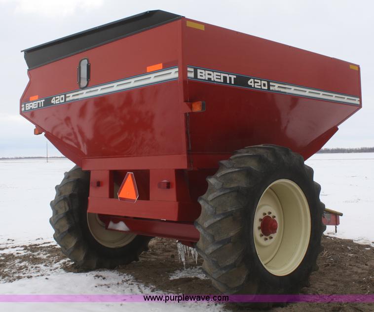 image for item G5260 2006 Brent 420 grain cart