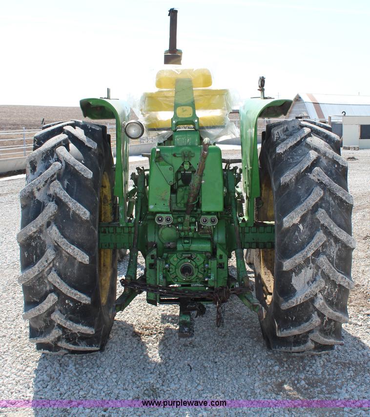 image for item G5297 1967 John Deere 3020 tractor