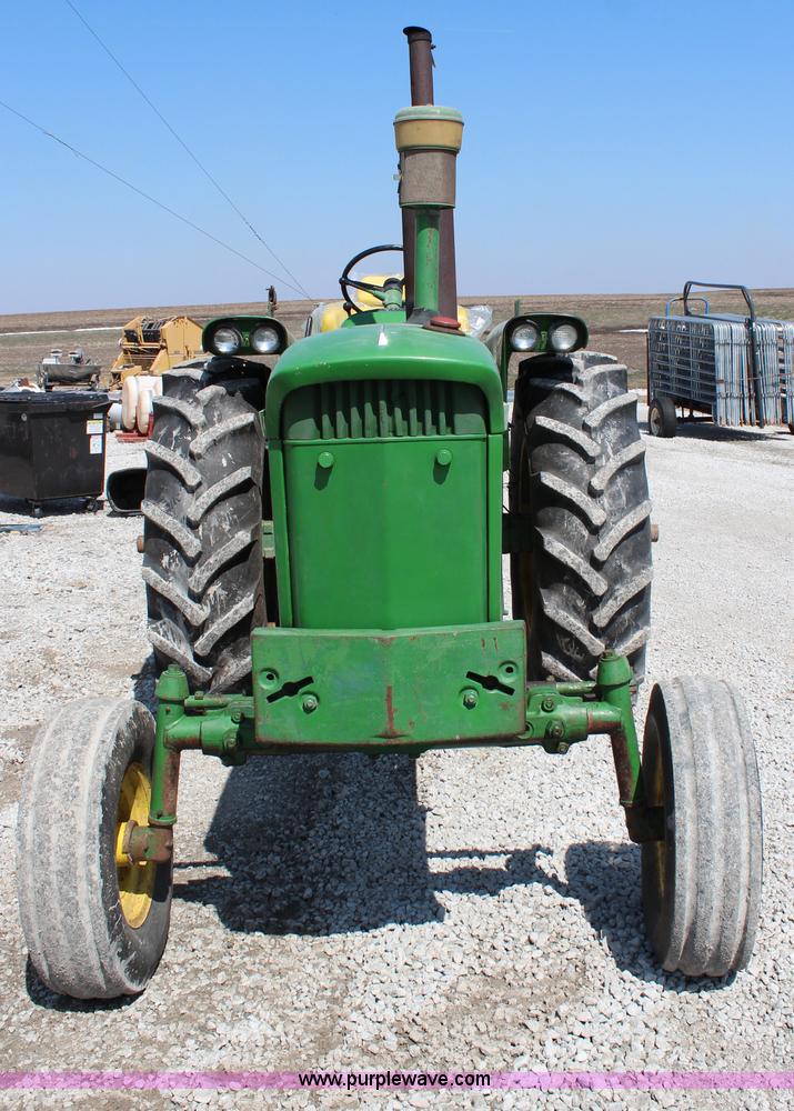 image for item G5297 1967 John Deere 3020 tractor