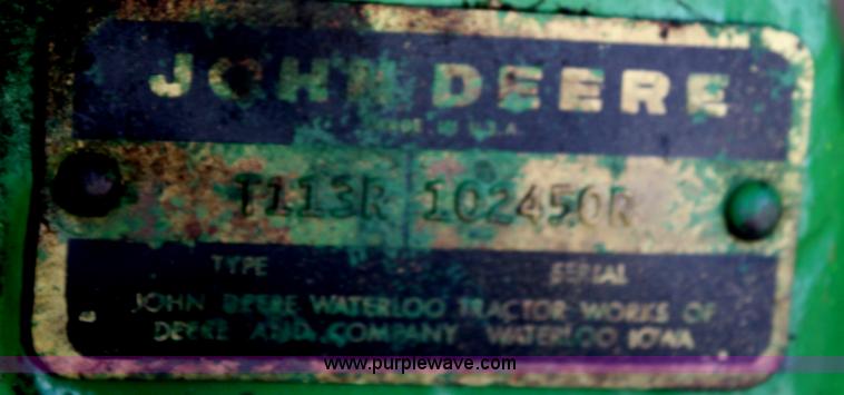 image for item G5297 1967 John Deere 3020 tractor