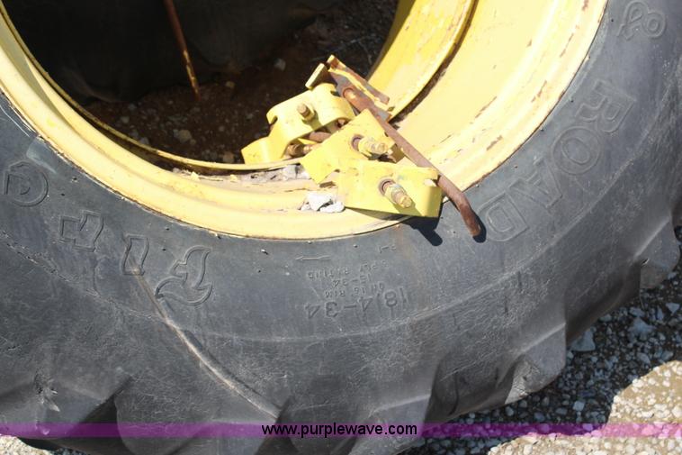 image for item G5297 1967 John Deere 3020 tractor