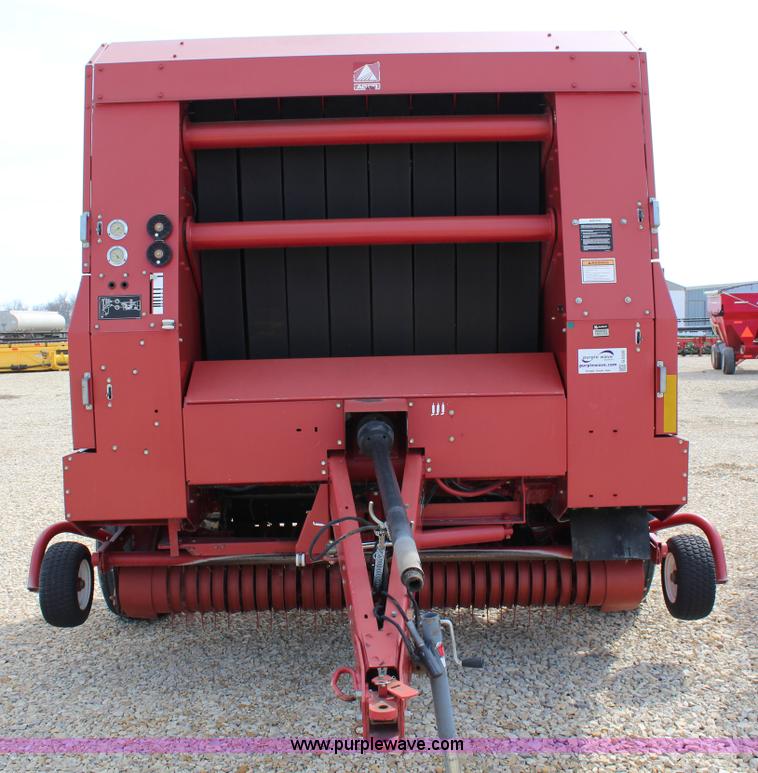 image for item G5320 2002 New Idea 6365 round baler