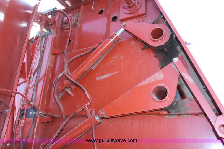 image for item G5351 Hesston 555 round baler