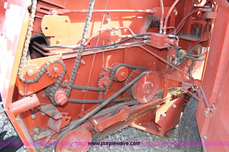 image for item G5351 Hesston 555 round baler