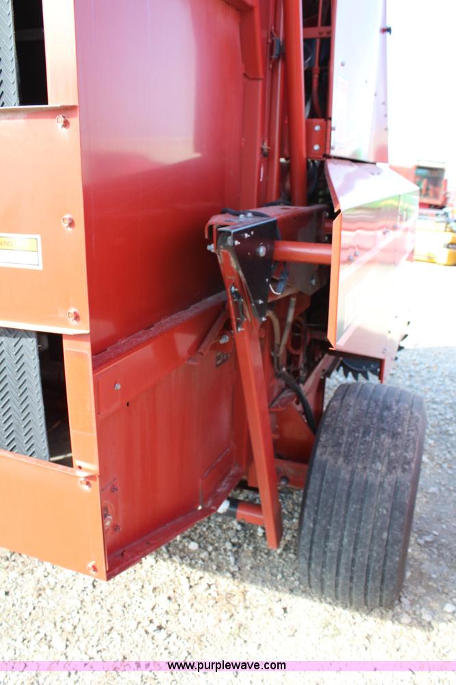 image for item G5351 Hesston 555 round baler