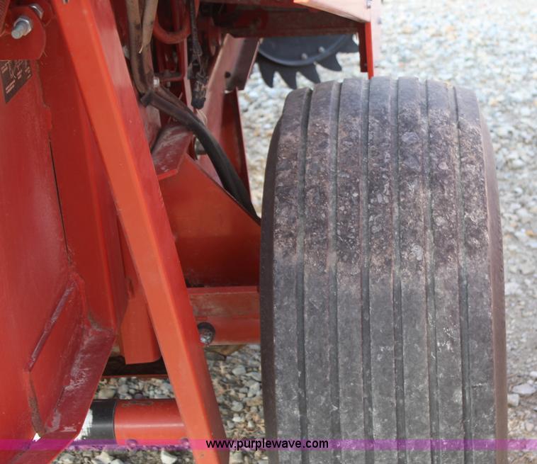 image for item G5351 Hesston 555 round baler