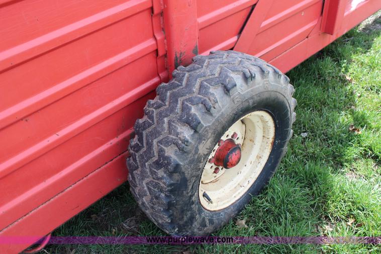 image for item G5360 Hesston Stackhand 10