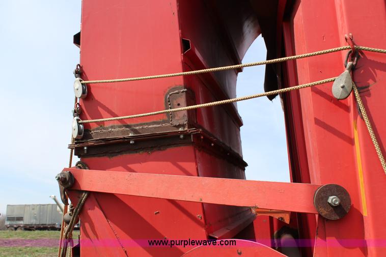 image for item G5360 Hesston Stackhand 10