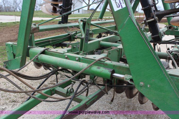 image for item G5362 John Deere 235 disk