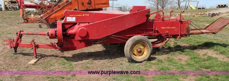 image for item G5488 New Holland 273 square baler
