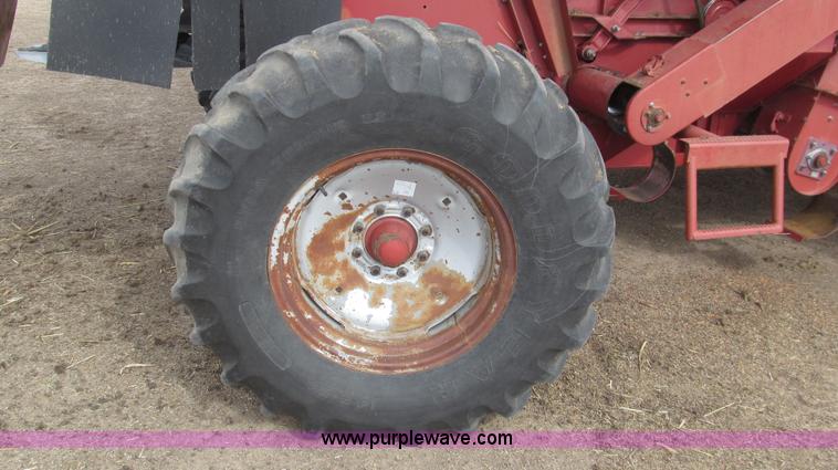 image for item G5681 1997 Case IH 2188 combine