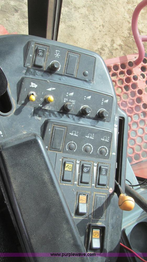 image for item G5681 1997 Case IH 2188 combine