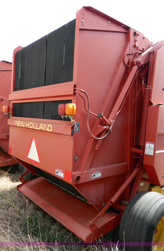 image for item G7816 1998 New Holland 664 round baler