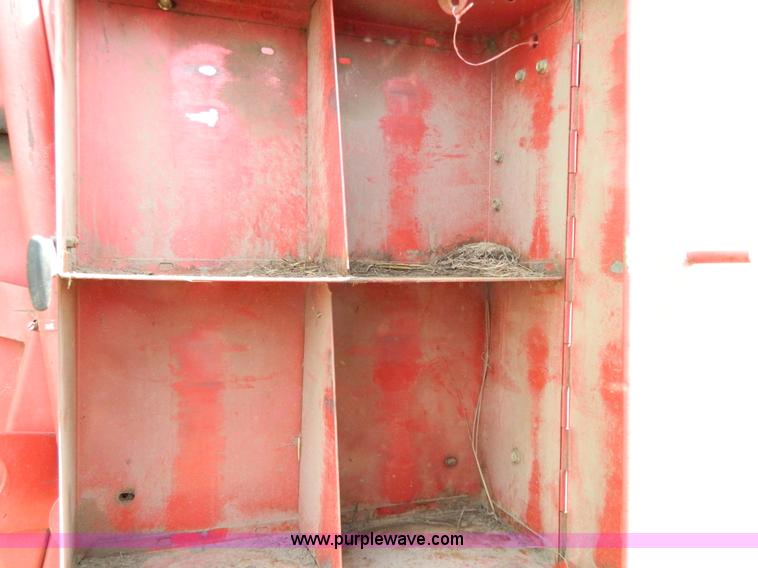 image for item G7820 1990 New Holland 855 round baler