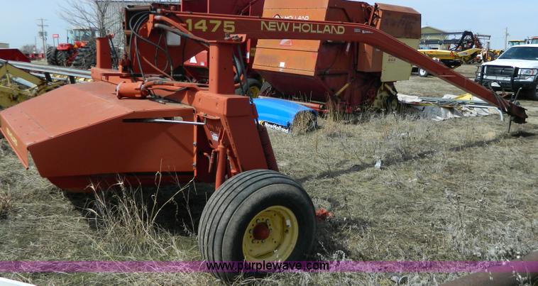 image for item G7822 New Holland 1475 swather hitch
