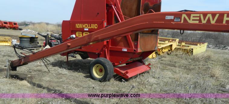 image for item G7822 New Holland 1475 swather hitch