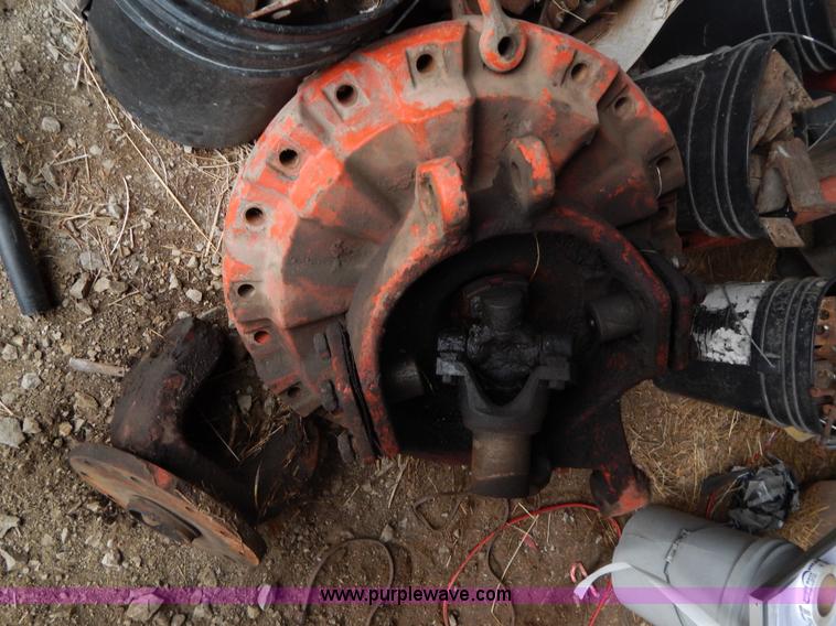 image for item V9926 1972 Case 2470 tractor cab and parts