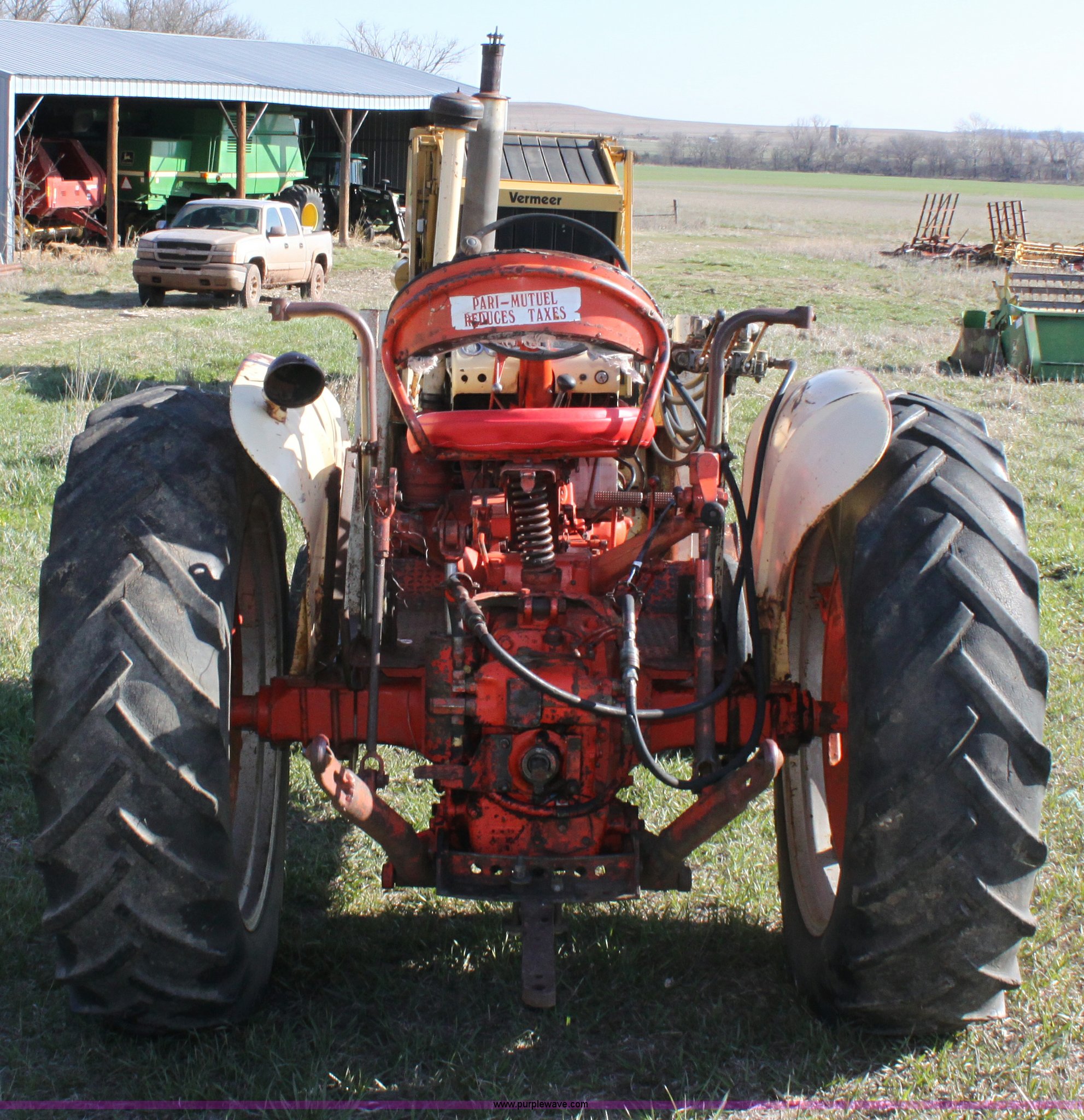 Case 801B CaseOMatic tractor in Eureka, KS Item F8704 sold Purple