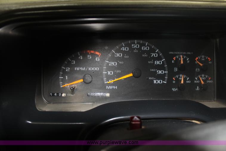 image for item AA9094 1999 Chevrolet 3500 LS flatbed pickup truck