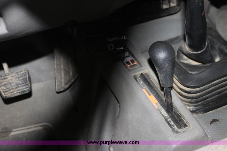 image for item AA9094 1999 Chevrolet 3500 LS flatbed pickup truck