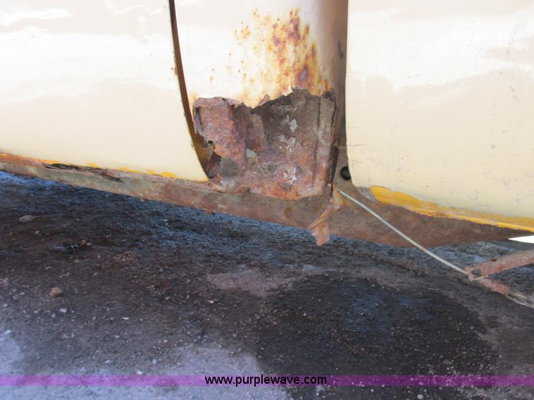 image for item AB9439 1992 Chevrolet Cheyenne 3500 pickup truck