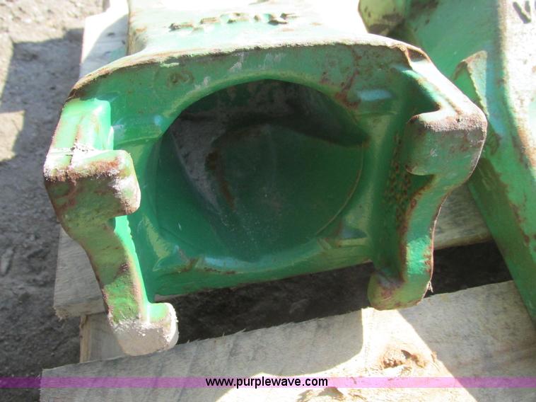 image for item AK9846 (12) Esco cutting teeth