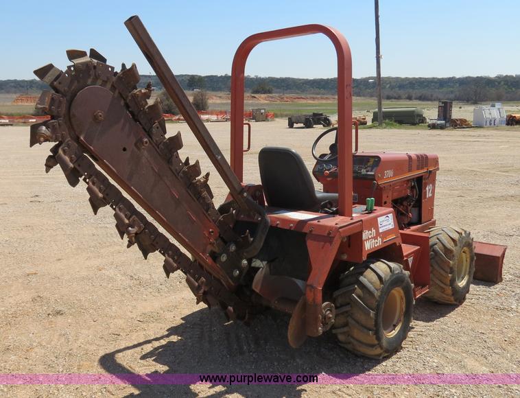 image for item B4679 1997 Ditch Witch 3700DD trencher