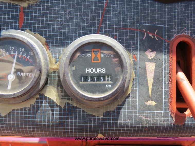 image for item B4679 1997 Ditch Witch 3700DD trencher