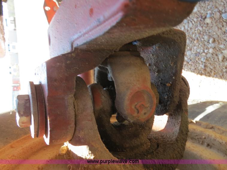 image for item B4679 1997 Ditch Witch 3700DD trencher