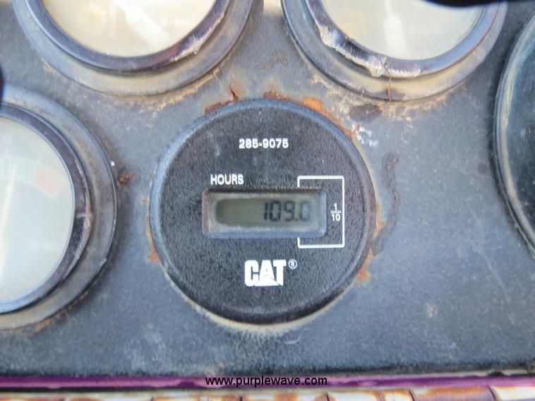 image for item B4680 1994 Caterpillar 416B backhoe