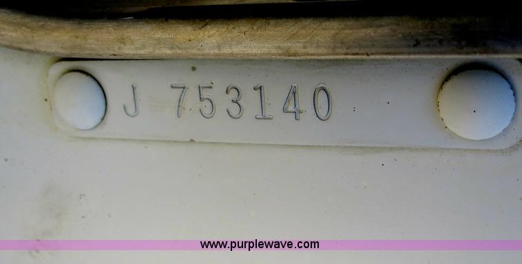 image for item B4681 1997 Kenworth T600 dump truck