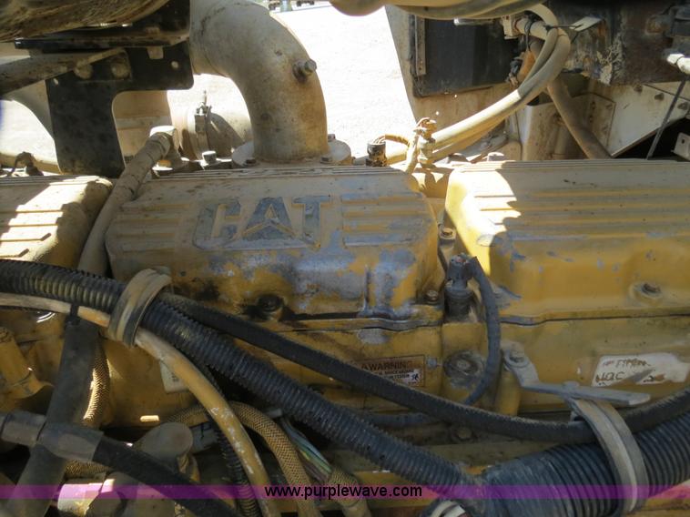 image for item B4681 1997 Kenworth T600 dump truck