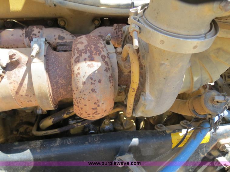 image for item B4681 1997 Kenworth T600 dump truck