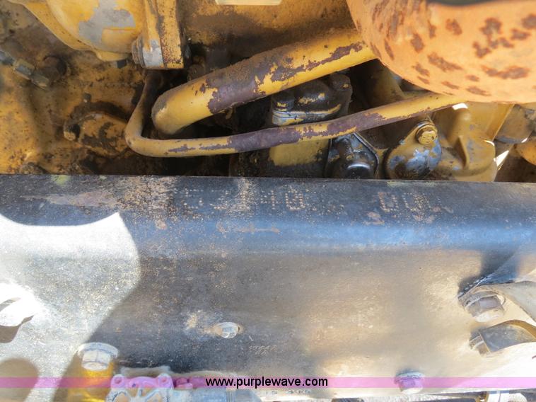 image for item B4681 1997 Kenworth T600 dump truck